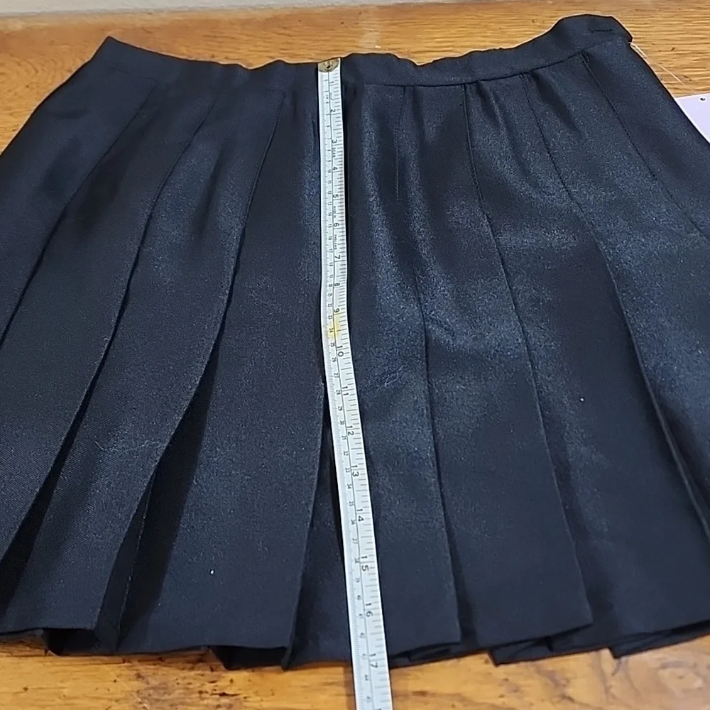NWT Wild Fable Pleated Black Mini Skirt Sz. Med - Picture 8 of 8